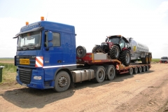 transport tractor Case cu cisterna